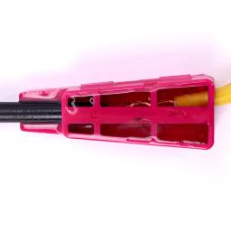 It can also be applied to shower rooms and toilets by filling the exposed part of the conductor with heat-resistant resin. It has the effect of inhibiting mold growth and keeps the floor soft.