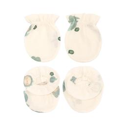 the four different sizes of the organic cotton muslin cloths