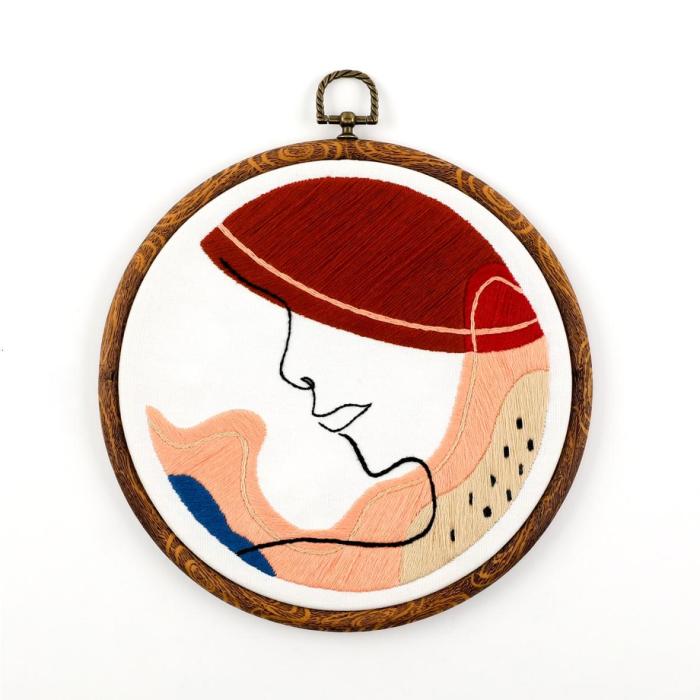 this image stands for: girl with red hat