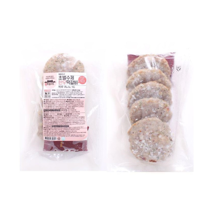 Let me introduce tteok-galbi, which has an attractive chewy texture. If you take a bite, you can feel the rich juices along with the sticky texture. It can be used as a lunch box side dish as well as a simple main menu. Enjoy it with the accompanying sauce and moist with a sweet flavor.