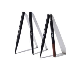 This soft-textured eyebrow pencil is buildable and provides a smooth touch.