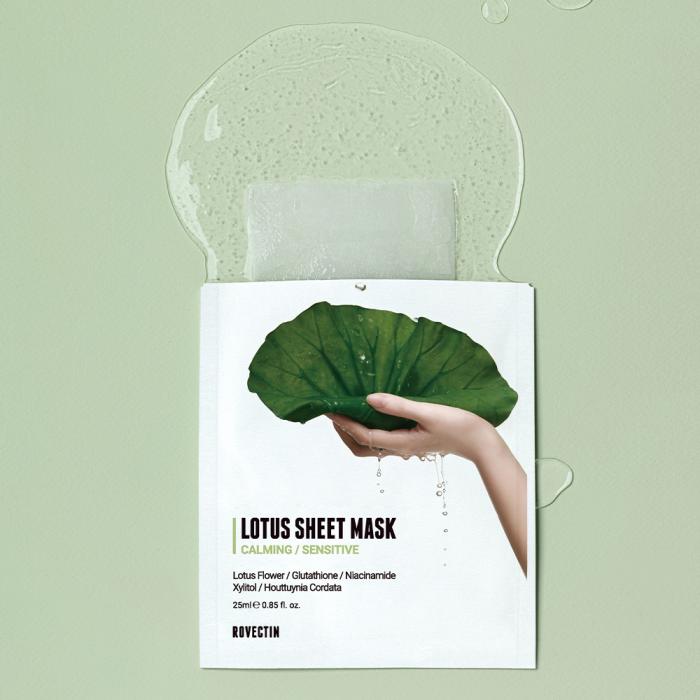 A water-gel type sheet mask enriched with Lotus Flower extract to deeply moisturize skin and Houttuynia Cordata extract to soothe sensitive skin quickly without irritation.