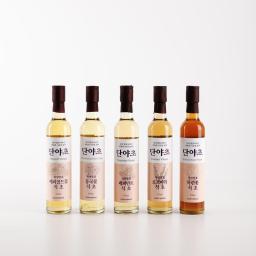 Danya Vinegar