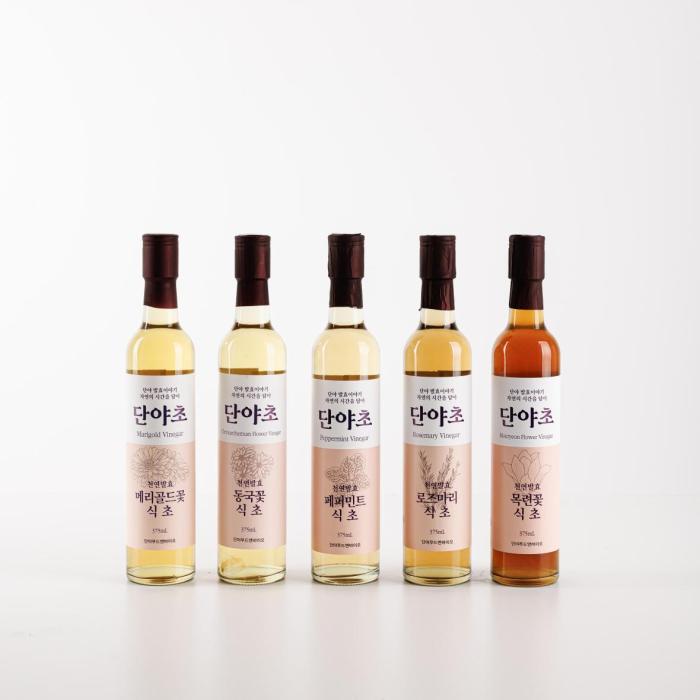 Danyacho Vinegar