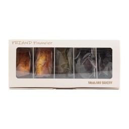 friand's featherlighter