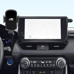 Vehicle-specific set for accessories.