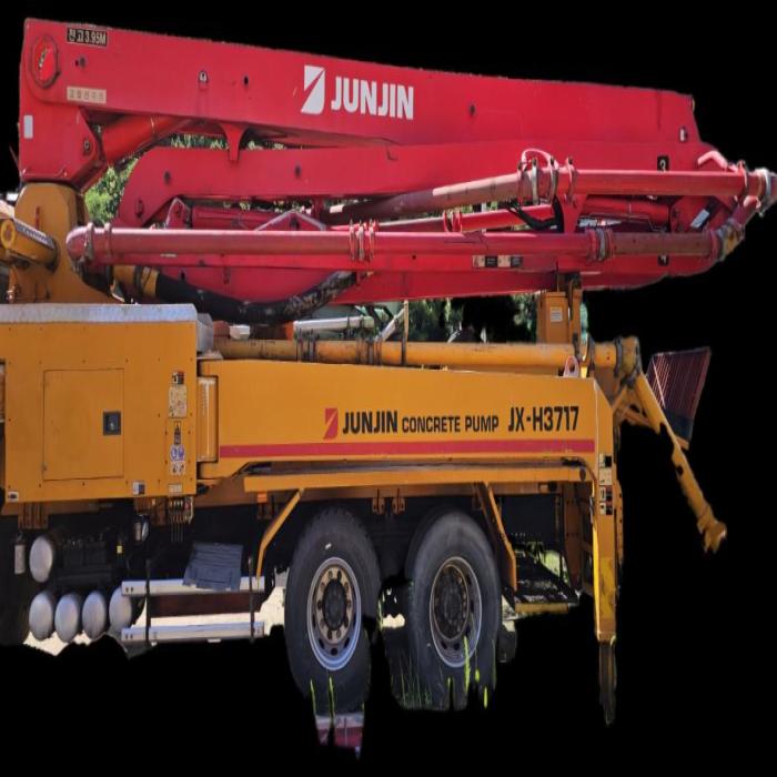 concrete pump truck