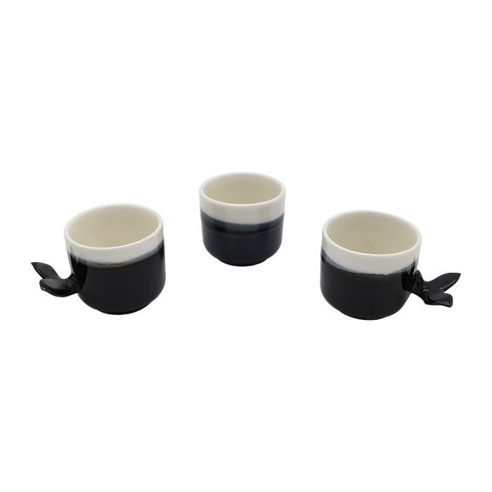 whale loquor glass 2