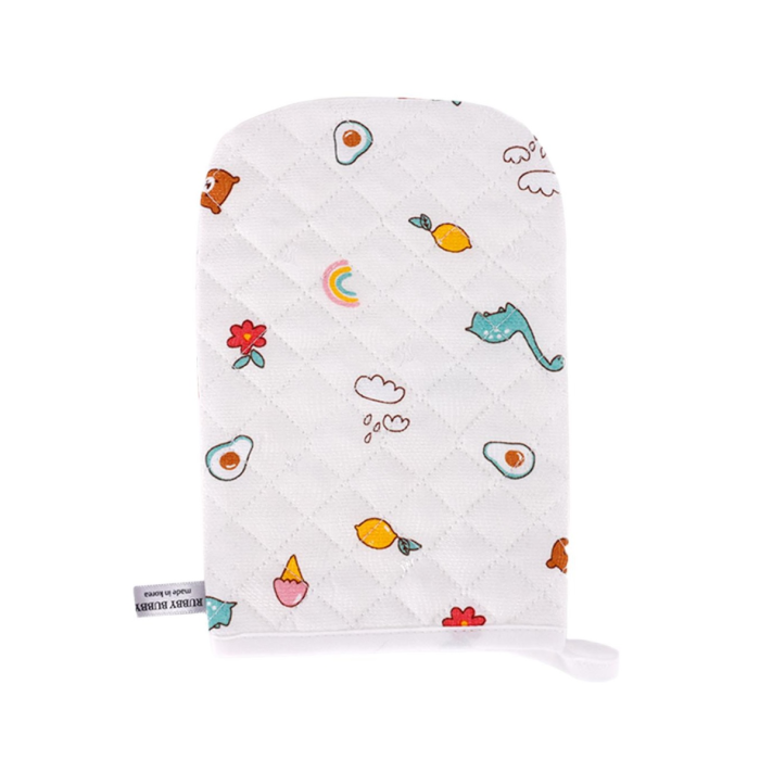 the oven mitt