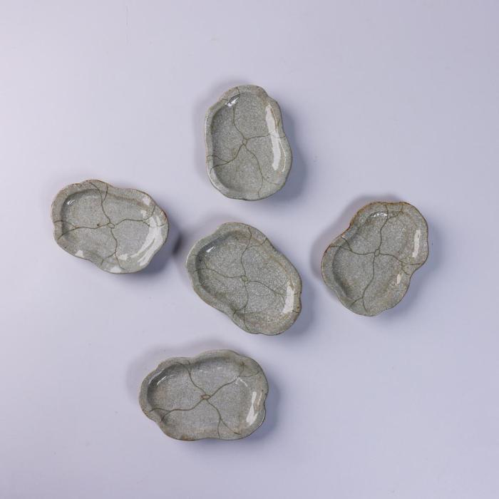 [Yeosong Potter] lotus leaf plate