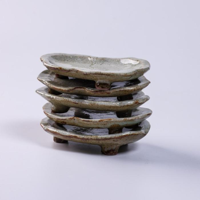 [Yeosong Potter] lotus leaf plate