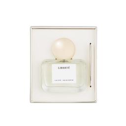 LOEUVRE’s parfum collection begins with the strong but warm sunshine of the Mediterranean sea and flourishing nature that southern France has. 
Each scent expands with inspirations from magnificent arts in poem, novel, music, movie and more. 
It is flavored by fine fragrance flavorists who have produced famous overseas luxury parfums for a long time.