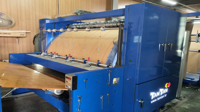 * core cutting
* servo control
* endless core