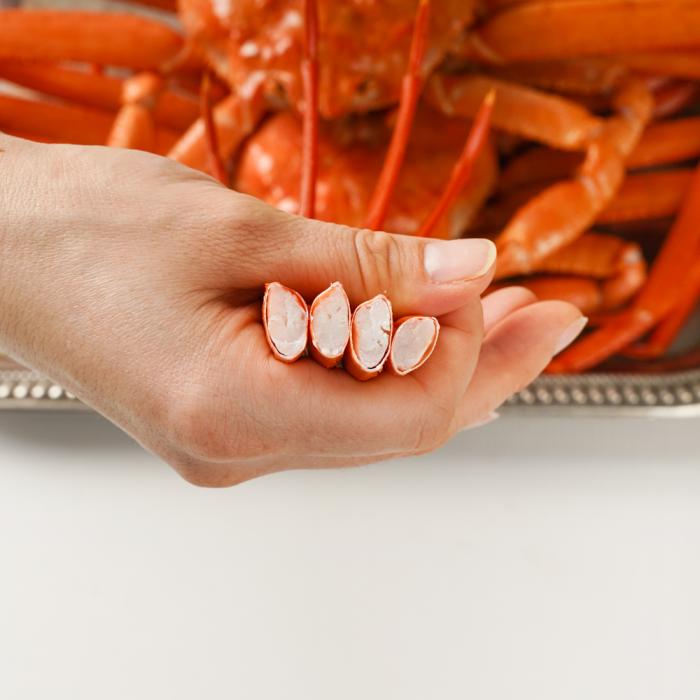 Only red crabs with a yield rate over 80% are used.