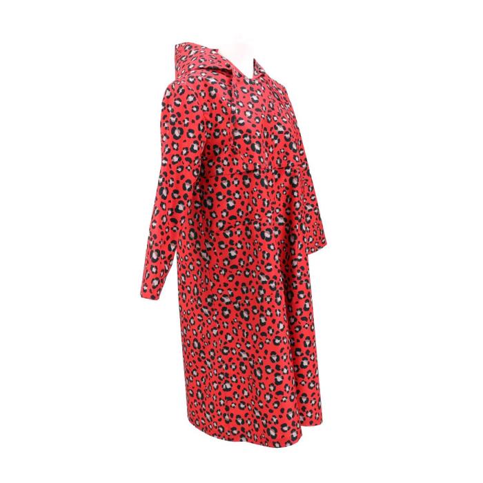 Arles & Dijon_rain coat_red hopi