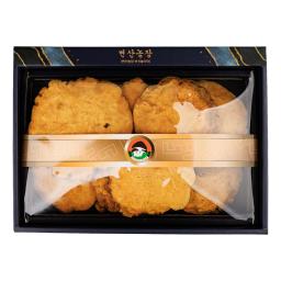 a box of cookies