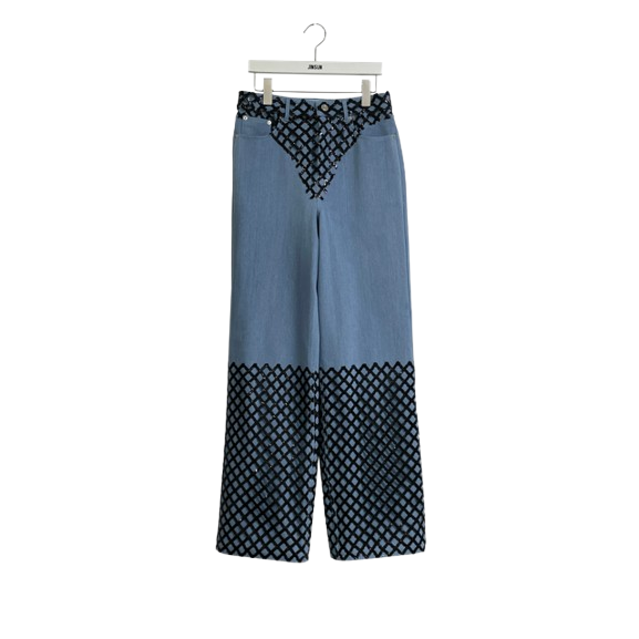 blue pants