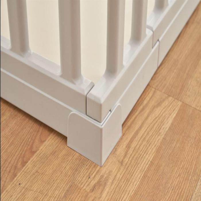 Comes with a corner lock to hold the walls firmly