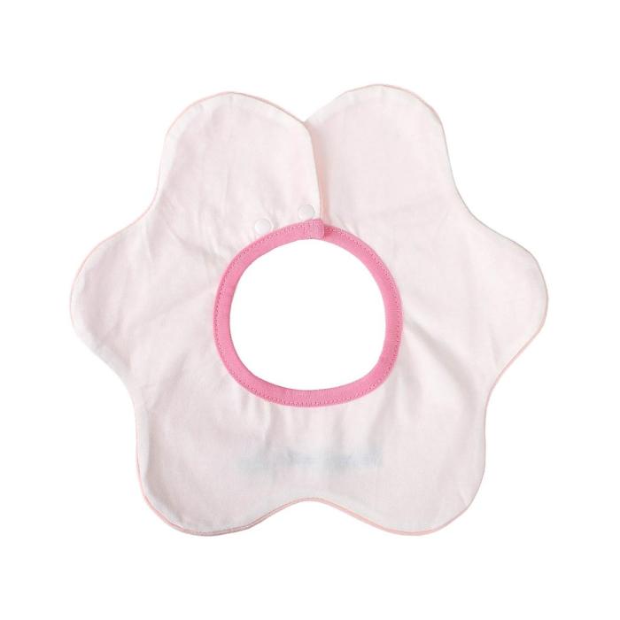 A flower pink bib