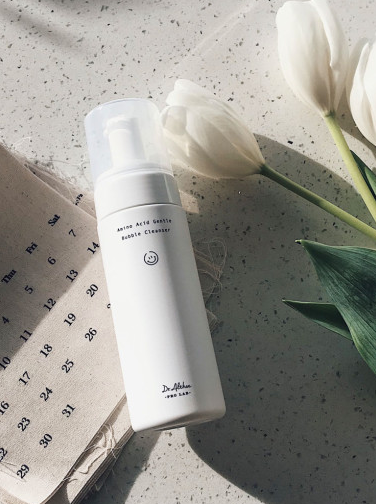 It's a low-cost bubble cleanser that doesn't pull easily