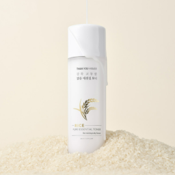 High concentration 2-in-1 clear essential toner that gently cleanses skin texture and adds nutrition and transparency with rice from clean areas