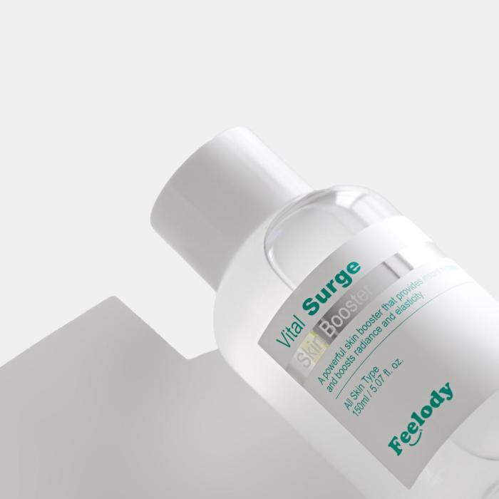 Powerful skin booster that provides instant hydration and boosts radiance and elasticity