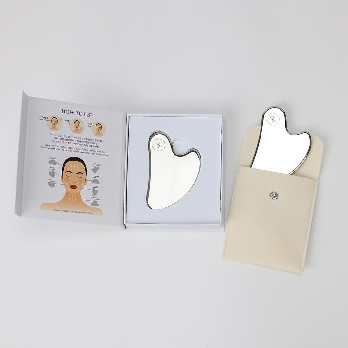 Luminous Glow Heart Gua Sha With Portable Velvet Pouch