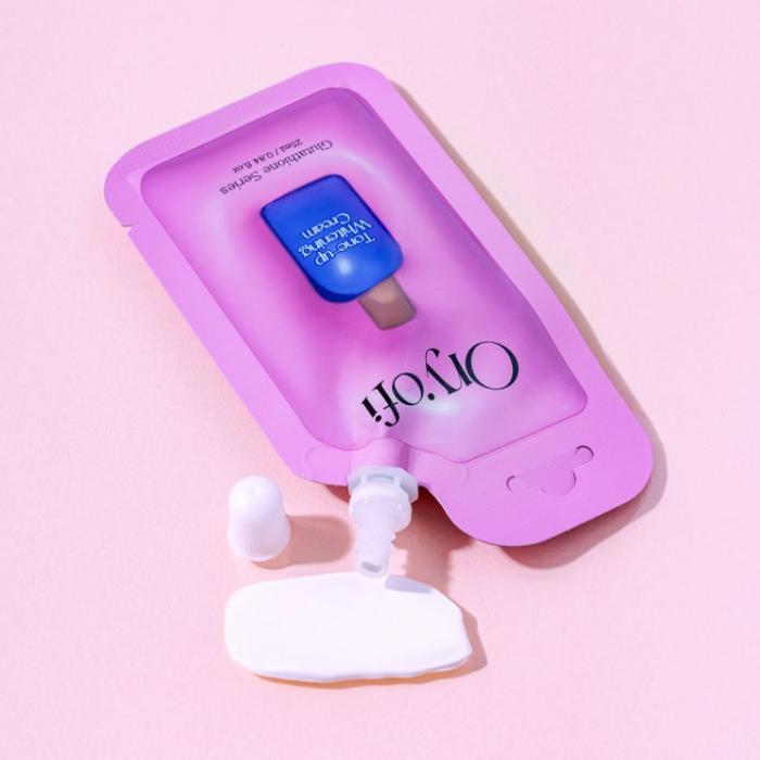 Clear and clean white reflector effect.
Glutathione has a stronger sulfation effect than vitamin c , vitamin e.
It improves skin tone and whitening effects.