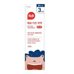 Organic baby toothpaste with low fluoride
This is a low-fluoride toothpaste for babies who are old enough to spit out toothpaste on their own. It is an organic product certified by Ecocert in France.