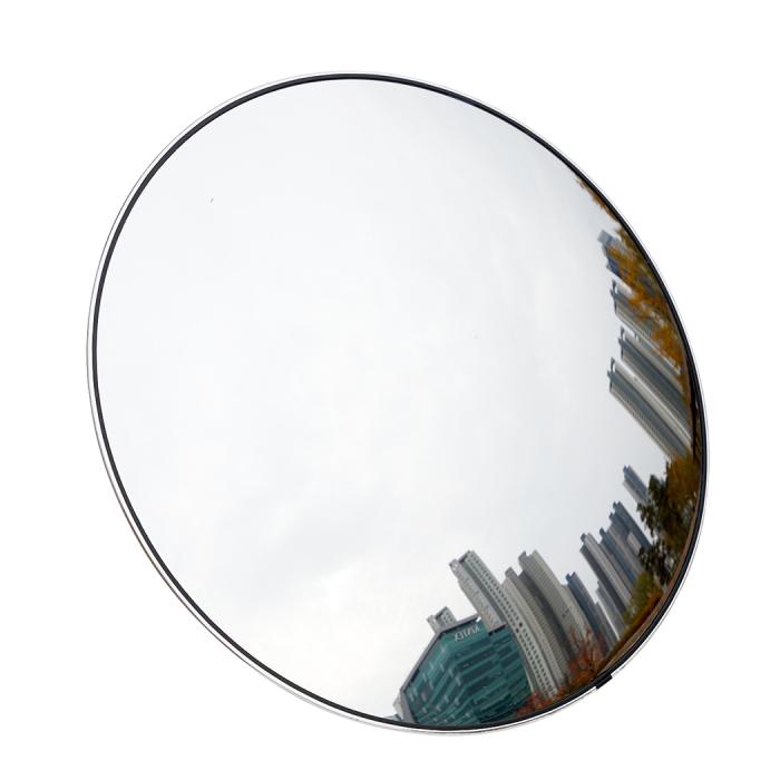 a round mirror
