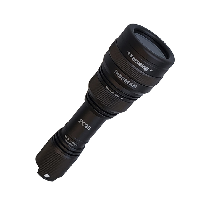 Underwater focusable flashlight
Beam angle 2-25degree control
4 levels brightness control