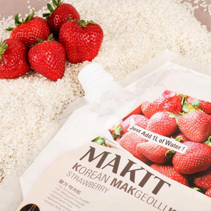 Korean Makgeolli Kit Strawberry