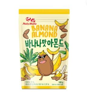 Nuts holic Banana Almond
