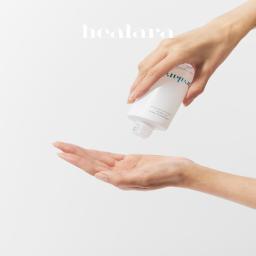 Clean beauty formula for sensitive skin