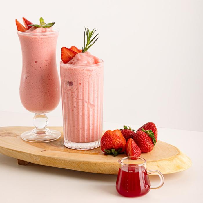 strawberry smoothie