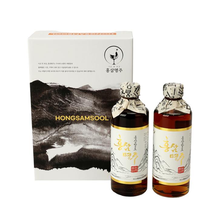 a box and two bottles of Hongsam Soju