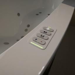 smart bathtub