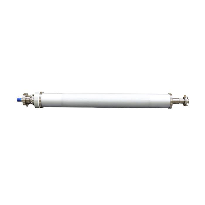 Suction roll