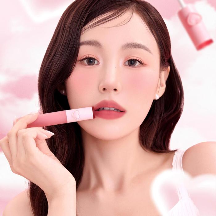 Soft matte lip gloss
