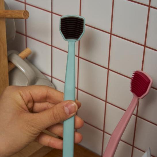 the best toothbrush for sensitive teeth