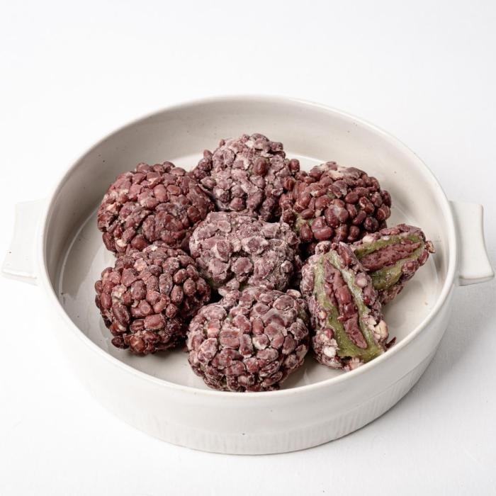 red bean paste