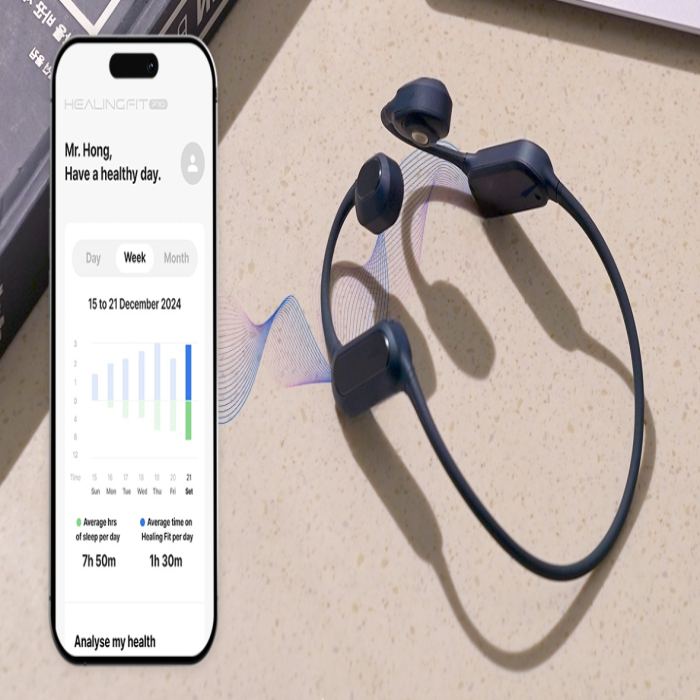 HealingFit Pro functions not only indoors but also outdoors as a portable wellness device for daily mobility. It can be worn comfortably during light walks, pre-workout stretching, commuting, and outdoor relaxation routines. The open-ear bone conduction structure ensures environmental awareness for safe outdoor use. TES stimulation combined with healing audio helps maintain mental balance and emotional relaxation even while on the move. HealingFit Pro fits the buyer demand for portable brain wellness devices, outdoor relaxation wearables, and mobile stress-relief gear.