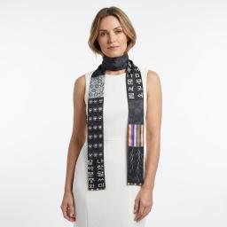[British Museum Gift Shop Collection] Korean Hangul Design Twill Silk Scarf Black